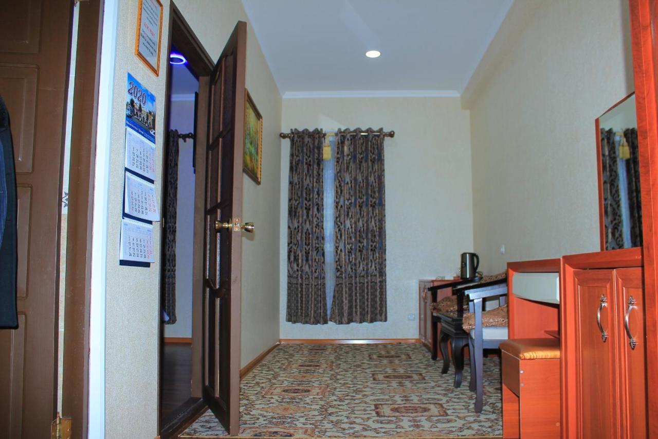 Хотел Хесон Khujand Exterior photo