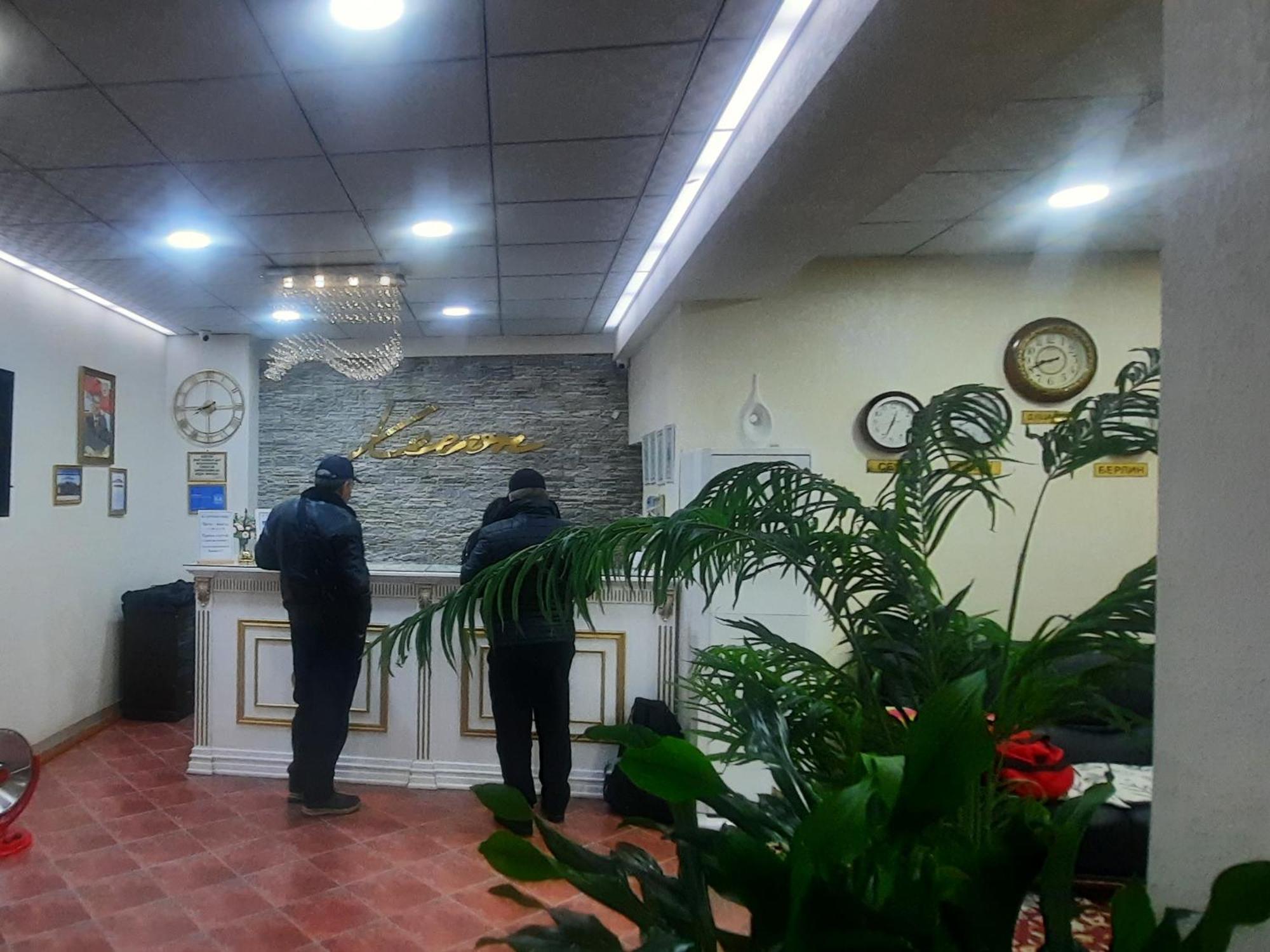 Хотел Хесон Khujand Room photo